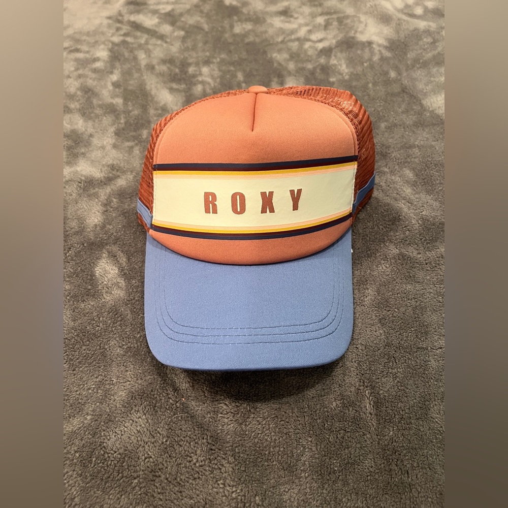 Roxy hat